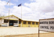 Two Kenyan policemen were killed in a landmine explosion on the border between Kenya and Somalia.