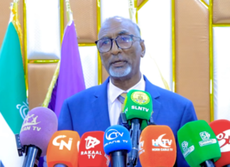 Rival clans in western Somaliland have agreed to end hostilities following deadly clashes