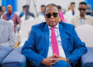 Somali federal government has accused leaders of South West State of colluding with Al-Shabab.