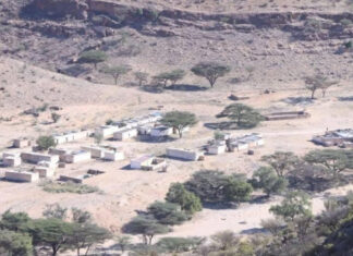 ISIS fires mortars, hitting the telecom antenna in Sheebaab village and causing damage.