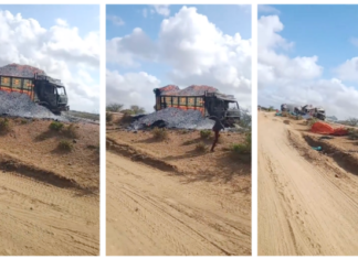 Al-Shabab militants set ablaze 10 vehicles transporting charcoal in Lower Shabelle region