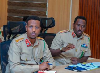 Somali National Army officers are reviewing the Basra operation.